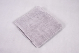 Přikrývka z mikrovlákna sv. šedá